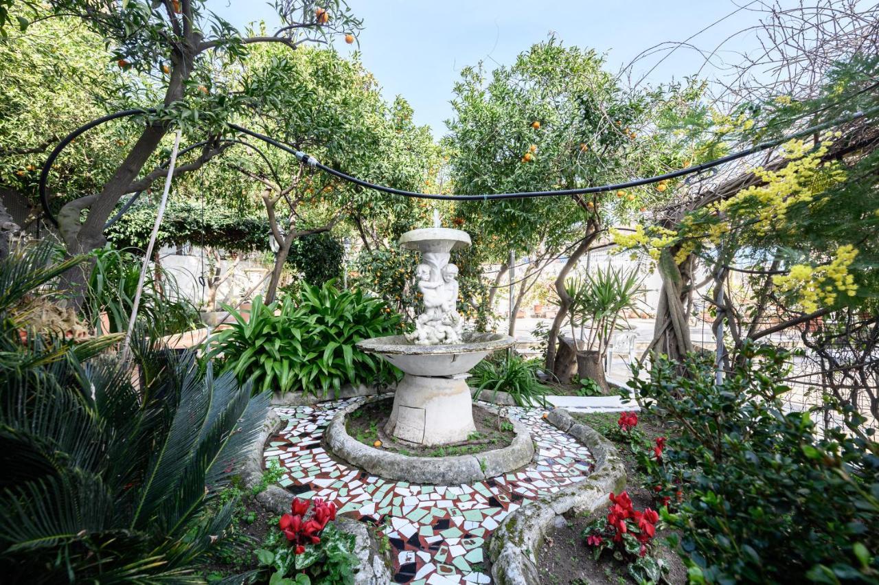 Villa Emilia Pozzuoli Bagian luar foto