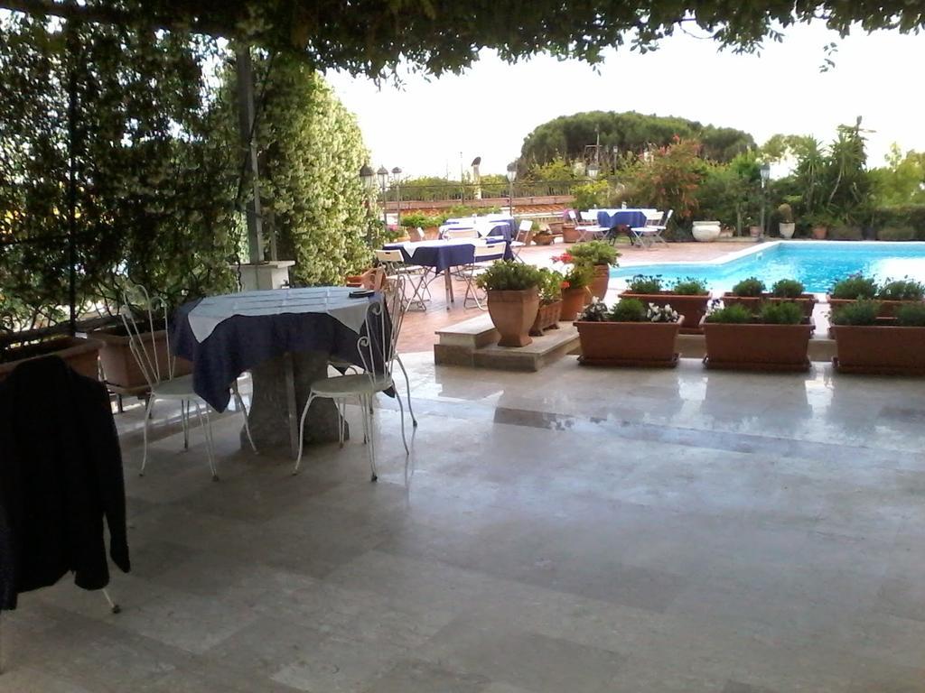 Villa Emilia Pozzuoli Bagian luar foto